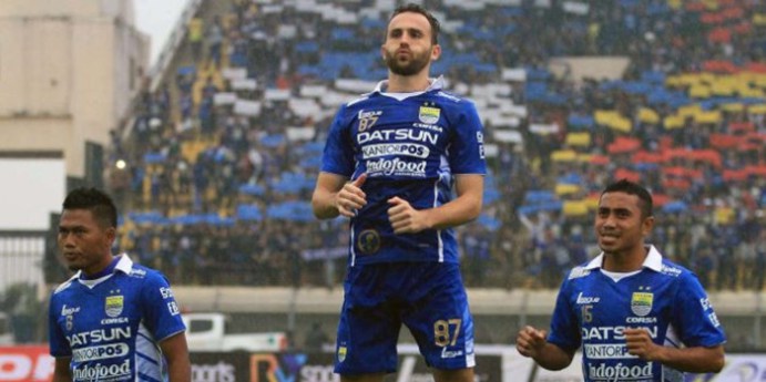foto-persib-bandung-3-pemain